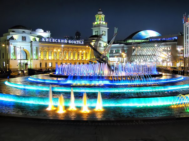 Самые красивые фонтаны Москвы